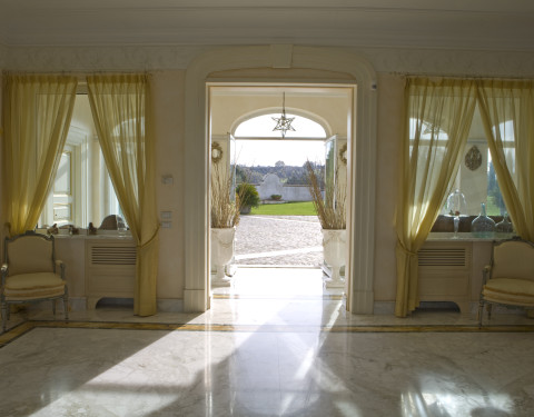 Casina Inside Out